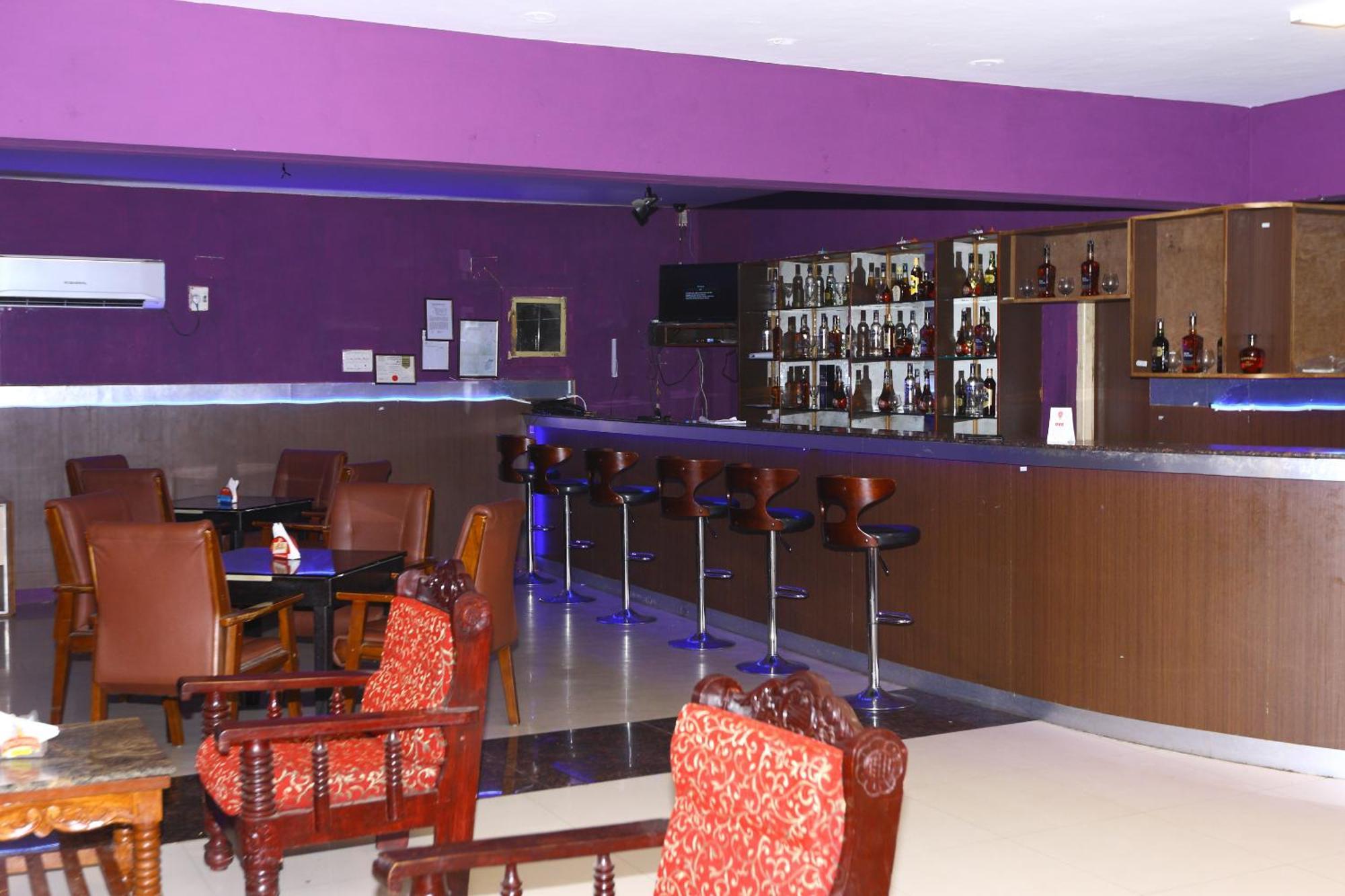 Mount Heera Hotel Chennai Bagian luar foto