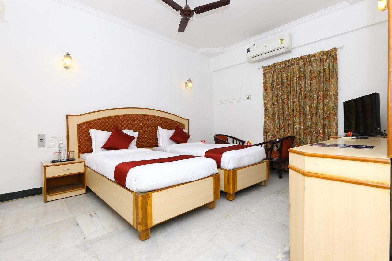 Mount Heera Hotel Chennai Bagian luar foto