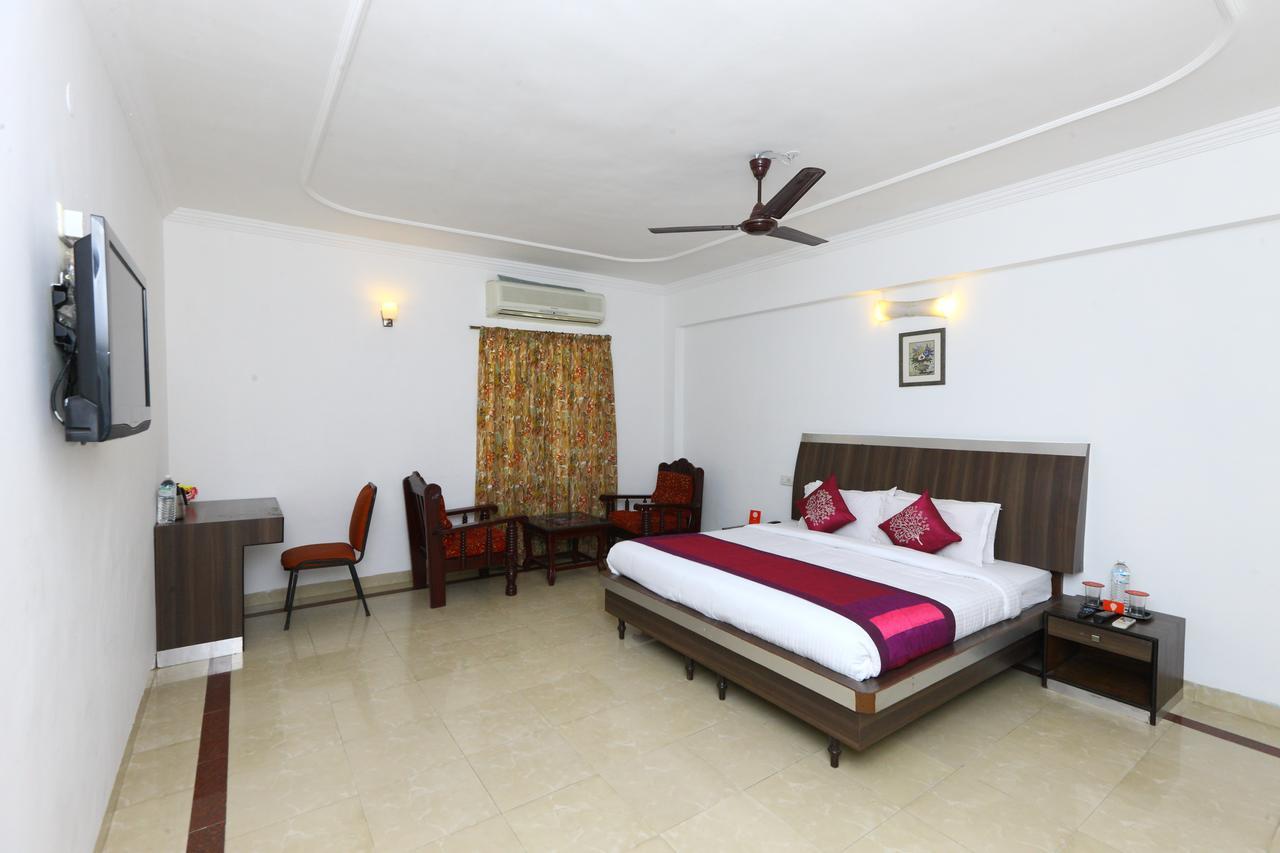 Mount Heera Hotel Chennai Bagian luar foto
