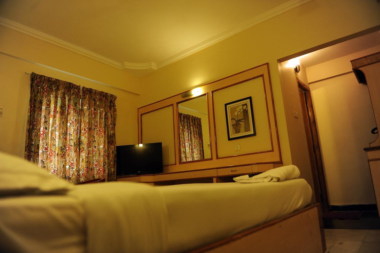 Mount Heera Hotel Chennai Bagian luar foto