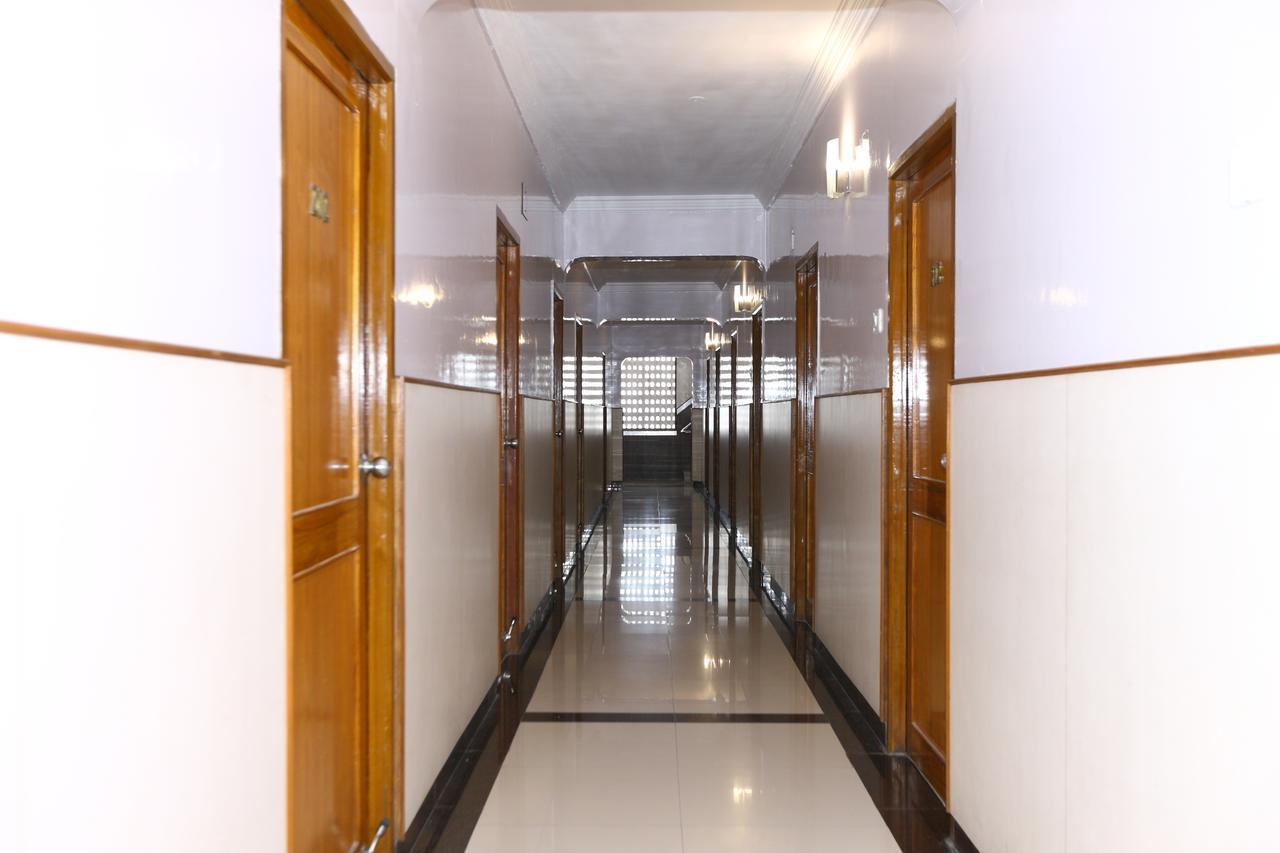Mount Heera Hotel Chennai Bagian luar foto