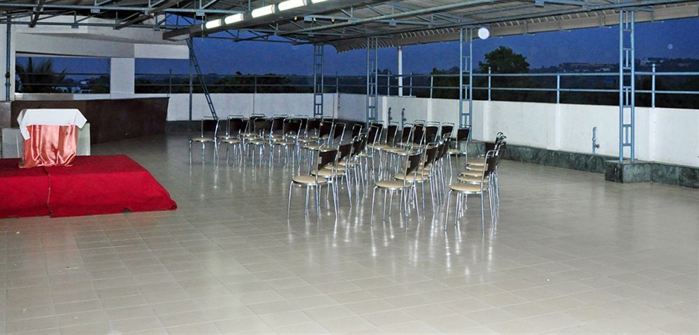 Mount Heera Hotel Chennai Bagian luar foto