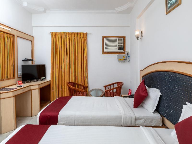 Mount Heera Hotel Chennai Bagian luar foto